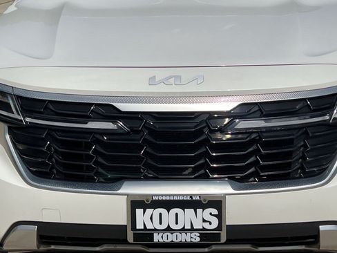 Used 2024 Kia Seltos EX FWD image 12