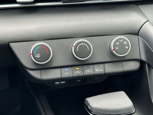 New 2026 Hyundai Elantra SE image 20