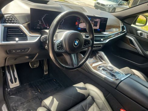 Used 2024 BMW X6 xDrive40i AWD/4WD image 13
