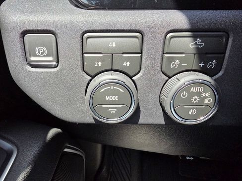 New 2026 Chevrolet Silverado 2500 LT AWD/4WD image 30