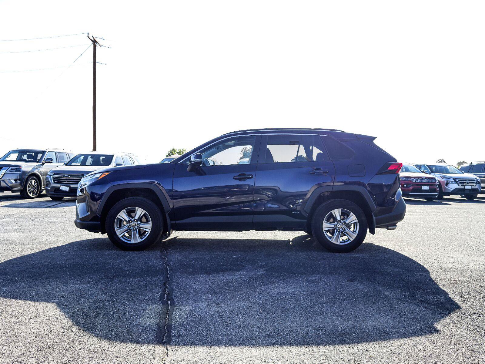 Used 2024 Toyota RAV4 XLE w/ Convenience Package AWD/4WD image 13