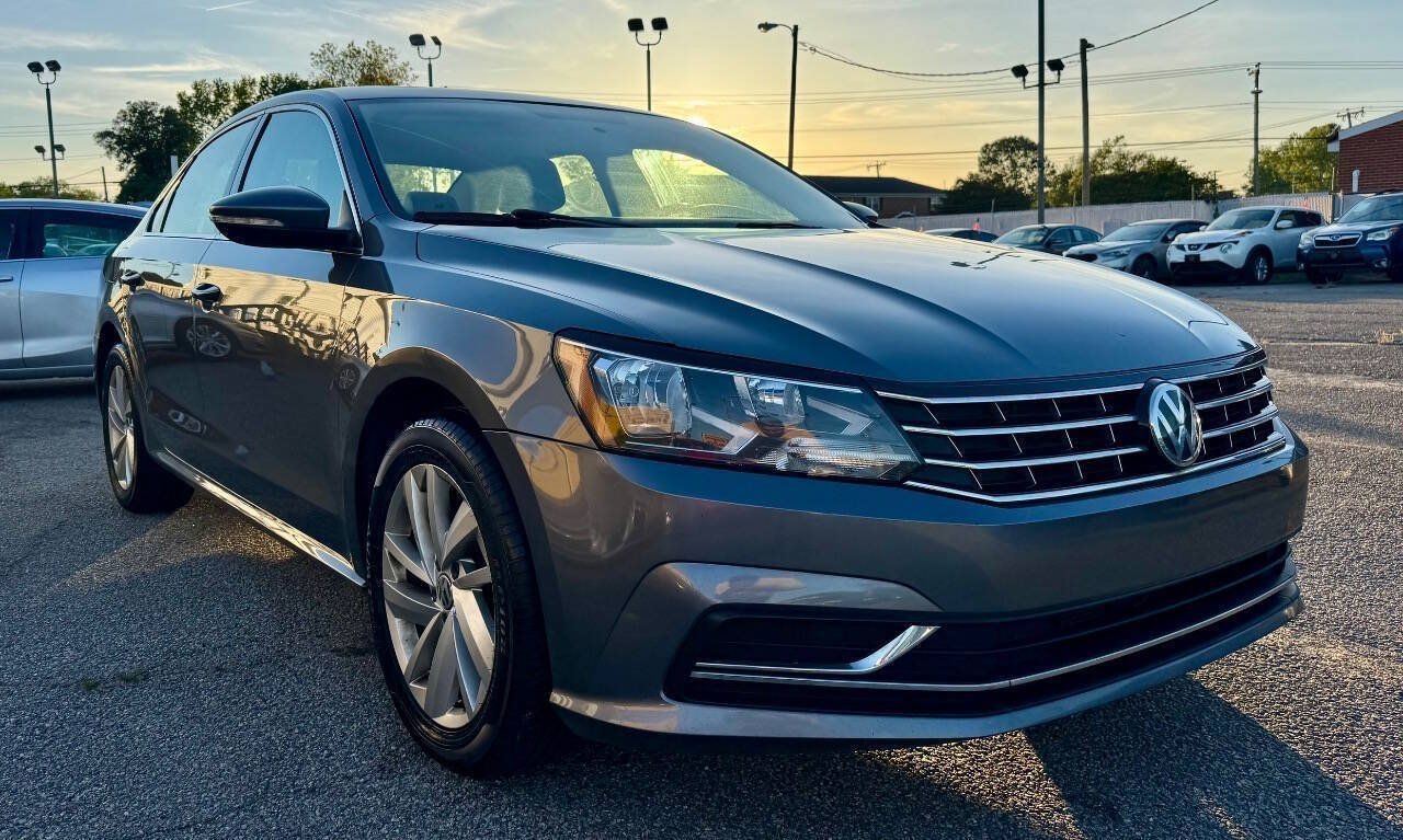 Used 2018 Volkswagen Passat 2.0T SE FWD image 7