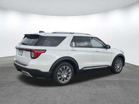 New 2026 Ford Explorer Platinum image 2