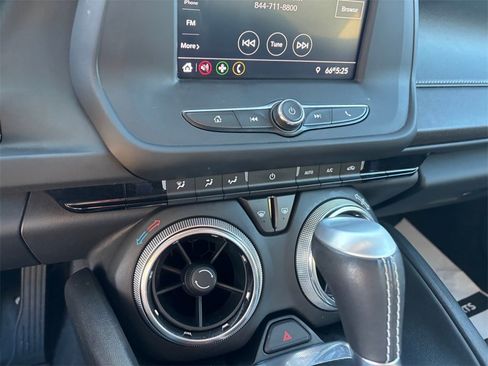 Used 2020 Chevrolet Camaro LT image 19
