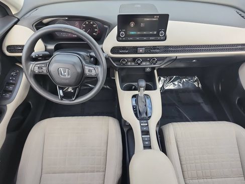 Used 2023 Honda HR-V LX image 16
