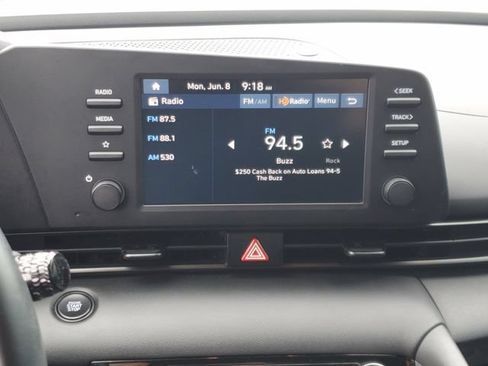 Used 2025 Hyundai Elantra Sport FWD image 22