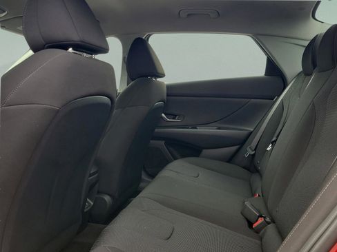 New 2026 Hyundai Elantra SE FWD image 27