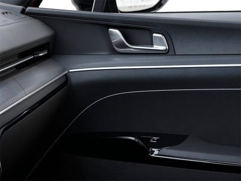 New 2026 Kia K5 GT-Line image 25