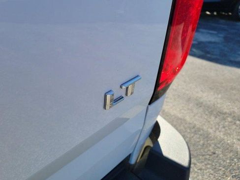 Used 2022 Chevrolet Colorado LT w/ Fleet Safety Package image 8