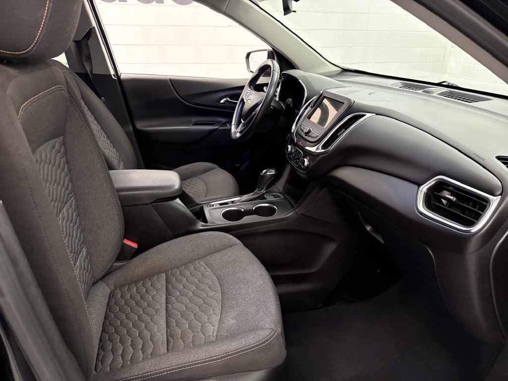 Used 2019 Chevrolet Equinox LT AWD/4WD image 25