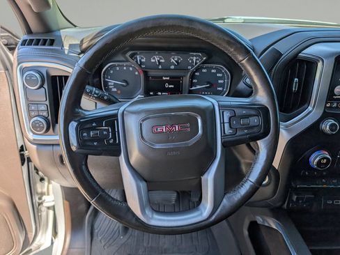Used 2020 GMC Sierra 1500 SLT RWD image 20