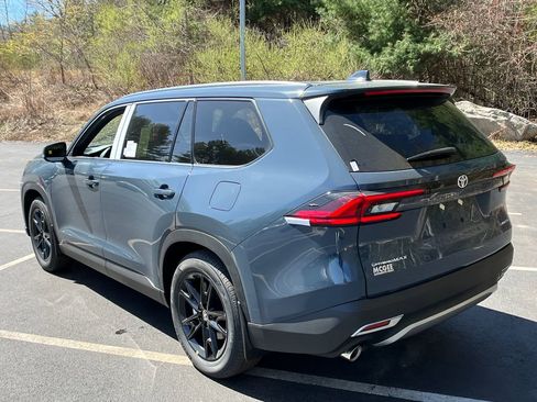 New 2026 Toyota Grand Highlander AWD Hybrid image 3