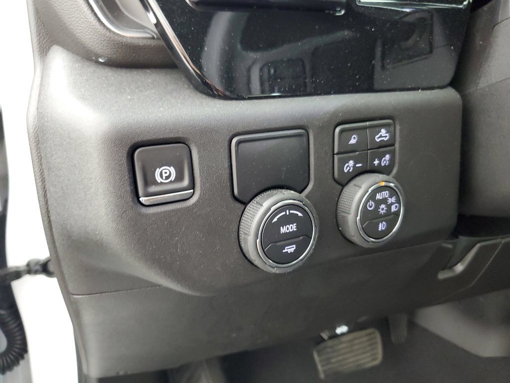 New 2026 Chevrolet Silverado 3500 LT w/ Convenience Package RWD image 27
