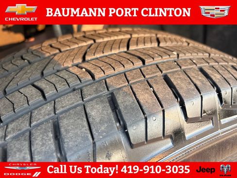 Used 2024 Jeep Grand Cherokee Altitude AWD/4WD image 28