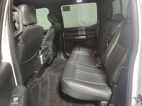 Used 2018 Ford F150 XLT w/ Equipment Group 302A Luxury RWD image 4