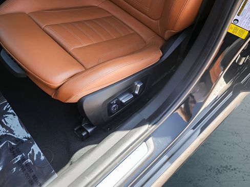 Used 2020 BMW M340i w/ Premium Package RWD image 9