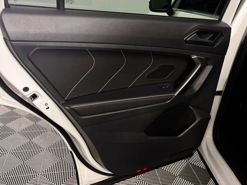 Used 2024 Volkswagen Tiguan Wolfsburg Edition image 29
