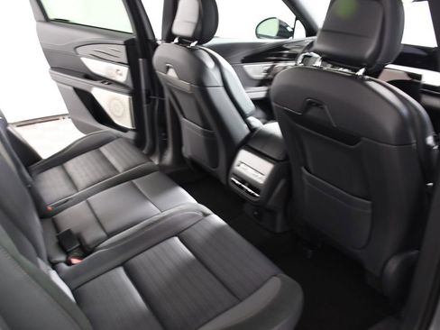 Used 2025 Lincoln Nautilus Reserve image 22