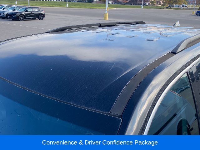 Used 2019 Chevrolet Traverse LT FWD image 5