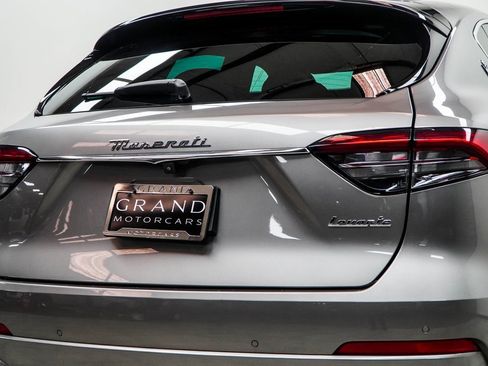 Used 2022 Maserati Levante GT image 13