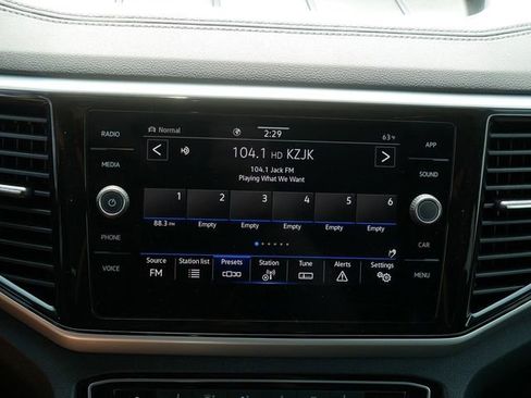 Certified 2023 Volkswagen Atlas SE AWD/4WD image 29
