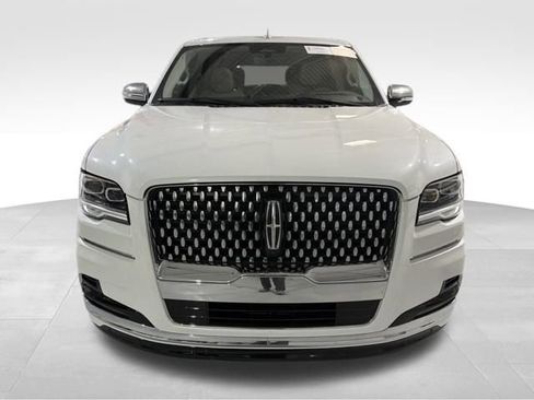 Certified 2024 Lincoln Navigator Black Label image 11