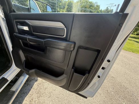 Used 2019 RAM 5500 Tradesman AWD/4WD image 47