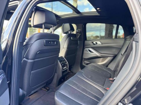 Used 2020 BMW X6 xDrive40i w/ Premium Package image 25