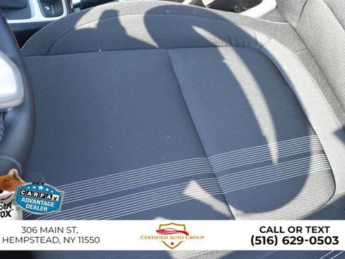Used 2026 Hyundai Venue SEL FWD image 12