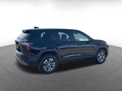 Used 2025 Chevrolet Equinox LT FWD image 15