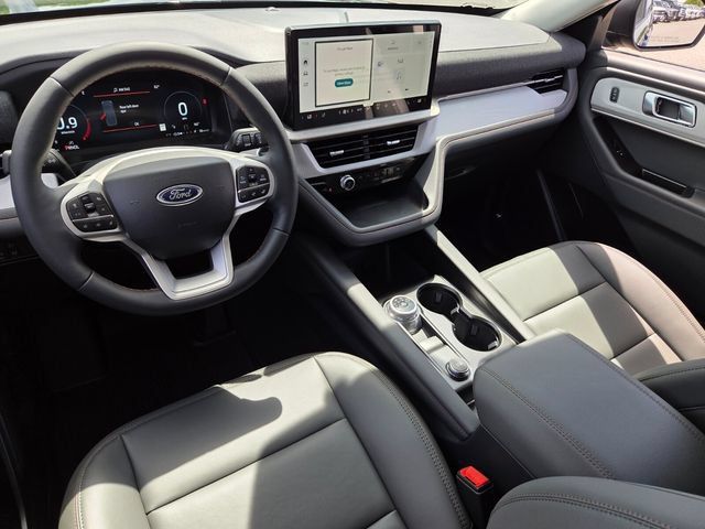 New 2026 Ford Explorer Active w/ Active Comfort Package RWD image 7
