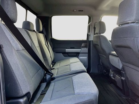 Used 2025 Ford F250 XLT w/ Black Appearance Package AWD/4WD image 28