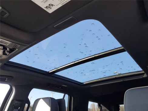 New 2026 GMC Yukon Elevation w/ Elevation Premium Package image 35