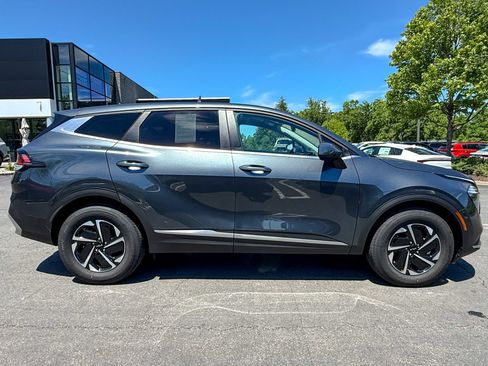 Certified 2025 Kia Sportage LX AWD/4WD image 5
