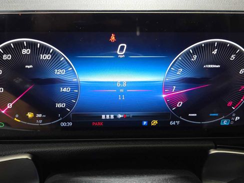 New 2026 Mercedes-Benz GLB 250 4MATIC image 28