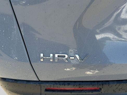 Used 2023 Honda HR-V Sport image 10