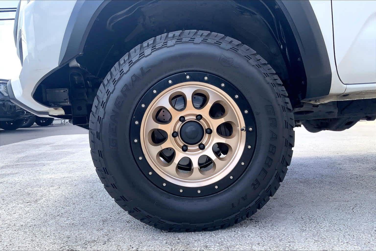 Used 2019 Toyota Tacoma TRD Pro w/ Desert Air Intake Package AWD/4WD image 8