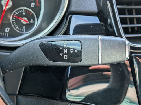 Used 2017 Mercedes-Benz GLE 400 4MATIC image 26