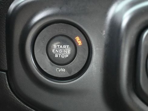 Used 2020 Jeep Wrangler Unlimited Sport S image 26