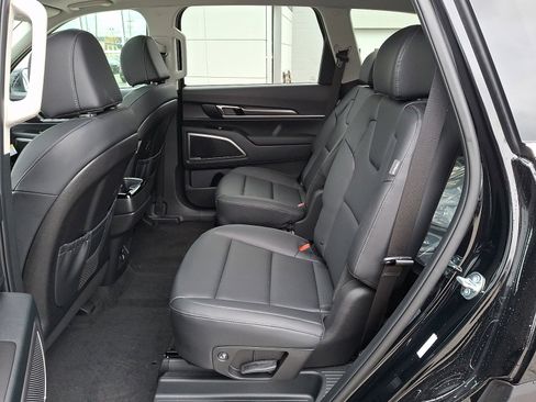 New 2025 Kia Telluride S image 11