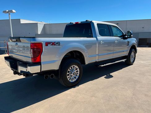 Used 2022 Ford F350 XLT w/ XLT Premium Package image 6
