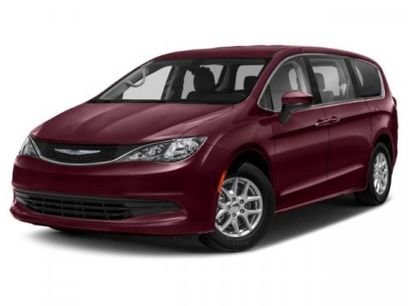 Used 2020 Chrysler Pacifica Touring w/ Tire & Wheel Group