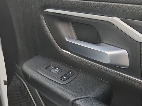 Used 2022 RAM 1500 Big Horn image 13