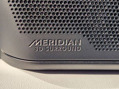 Certified 2025 Land Rover Range Rover Sport Autobiography image 23