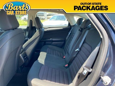 Used 2020 Ford Fusion SE FWD image 18