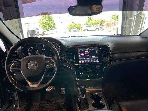 Used 2019 Jeep Grand Cherokee High Altitude AWD/4WD image 6