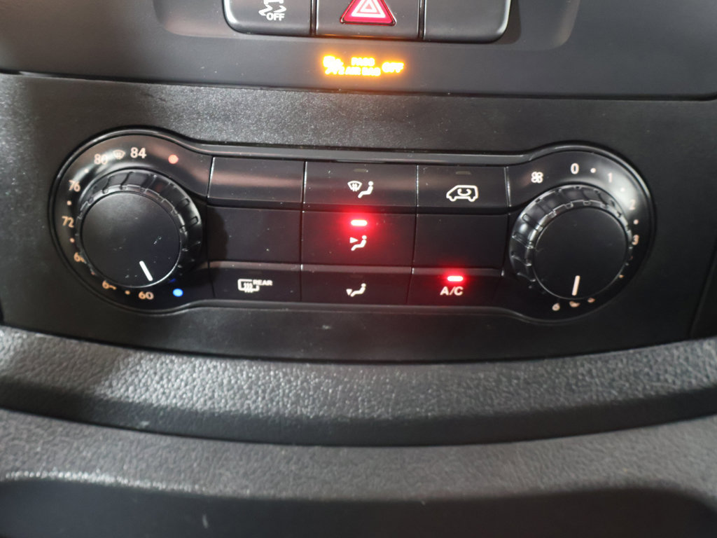 Used 2022 Mercedes-Benz Metris image 33