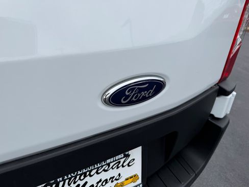 Used 2025 Ford Transit 250 Low Roof w/ Exterior Upgrade Package RWD image 30