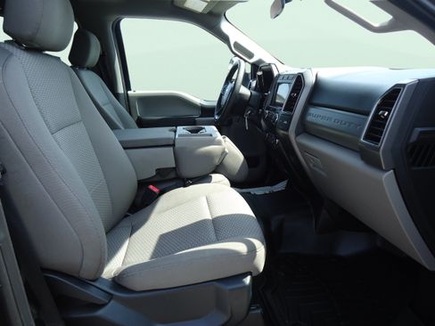 Used 2020 Ford F250 XLT AWD/4WD image 25