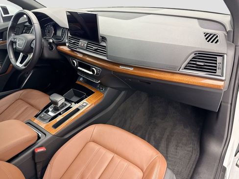 Used 2021 Audi Q5 2.0T Premium w/ Convenience Package image 15